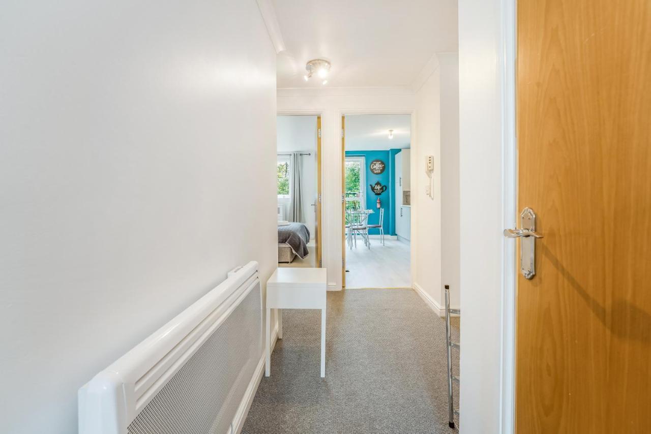 Saughton Suite With Views Of Water Of Leith Edinburg Exteriör bild