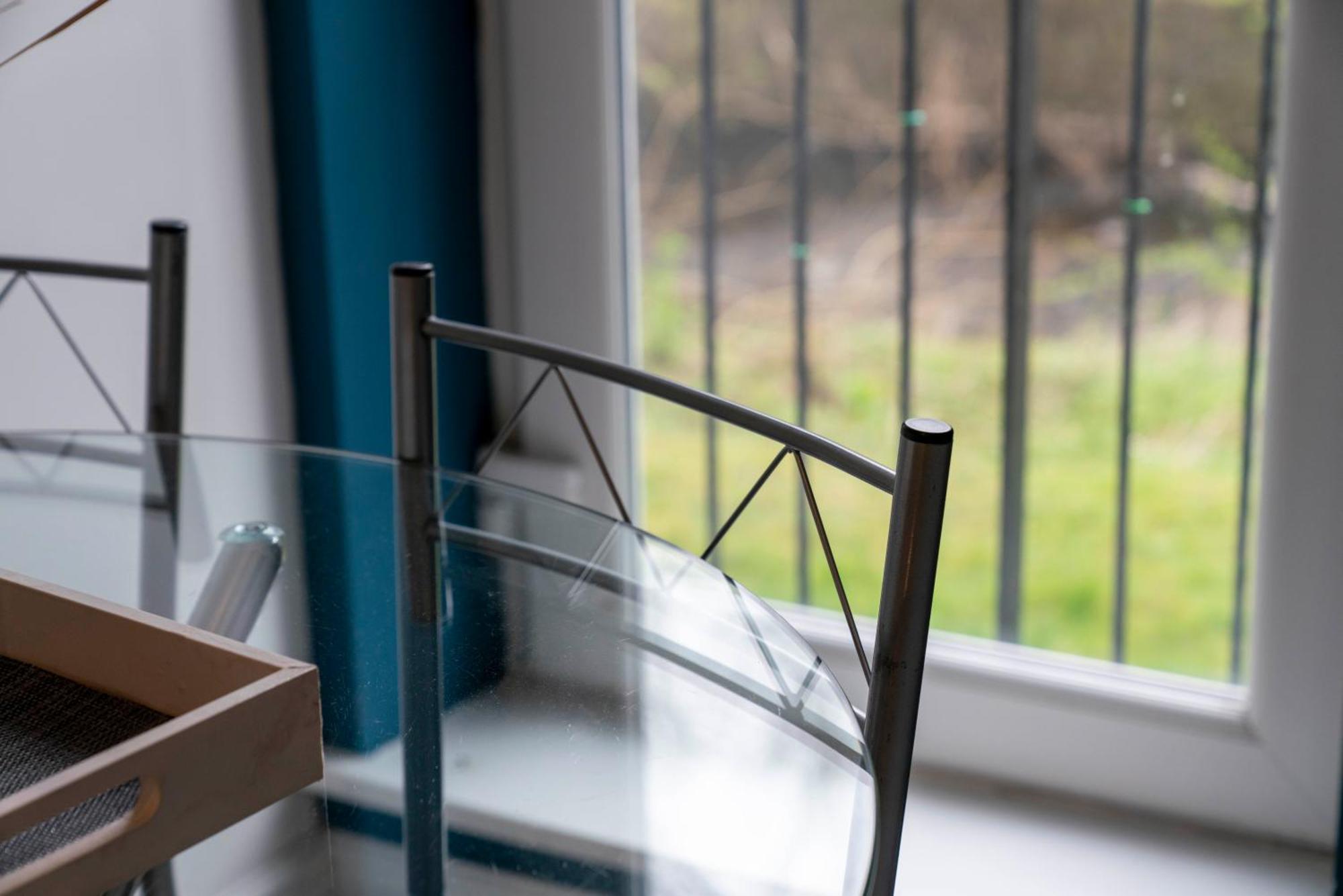 Saughton Suite With Views Of Water Of Leith Edinburg Exteriör bild